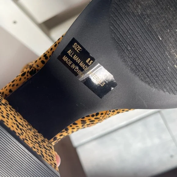 ALTAR’D STATE pointed toe booties - Picture 6 of 6